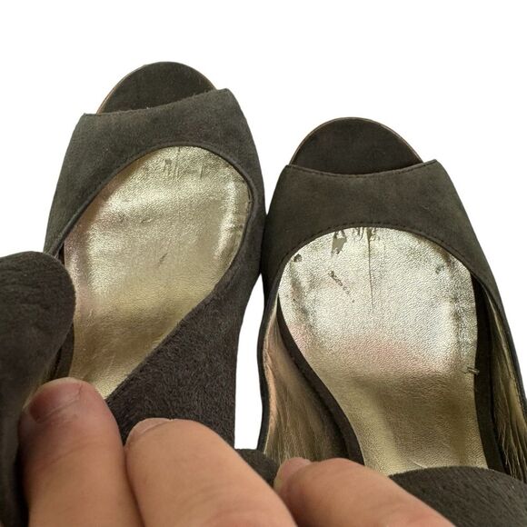 MICHAEL SHANNON Olive Green Suede Peep Toe Ankle Strap Platform Heels Pumps - Picture 10 of 11